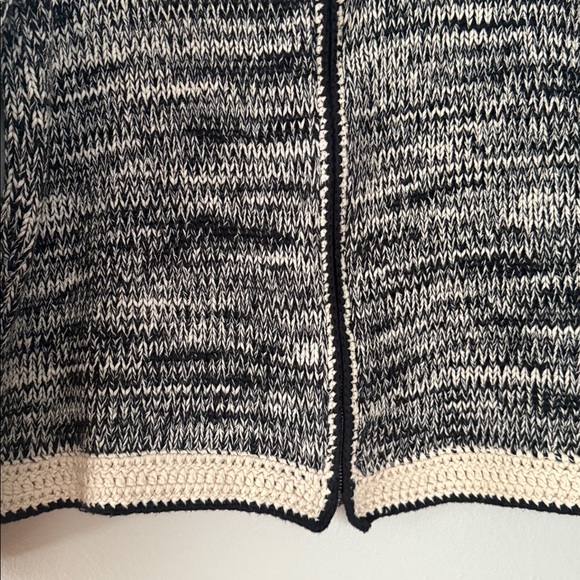 J. Jill Black and Cream Knit zipper Cardigan small - Picture 3 of 5